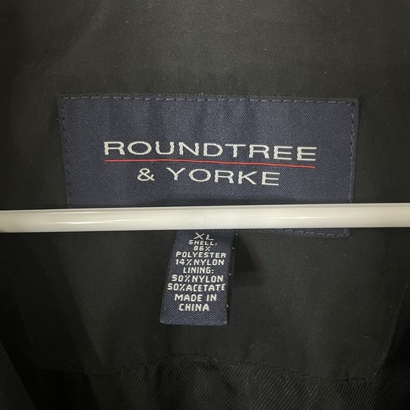 Roundtree & Yorke Men's XL Zip Up Windbreaker Jacket, Black - Picture 3 of 8